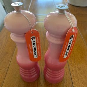Le Creuset salt and pepper shakers - Brand New!